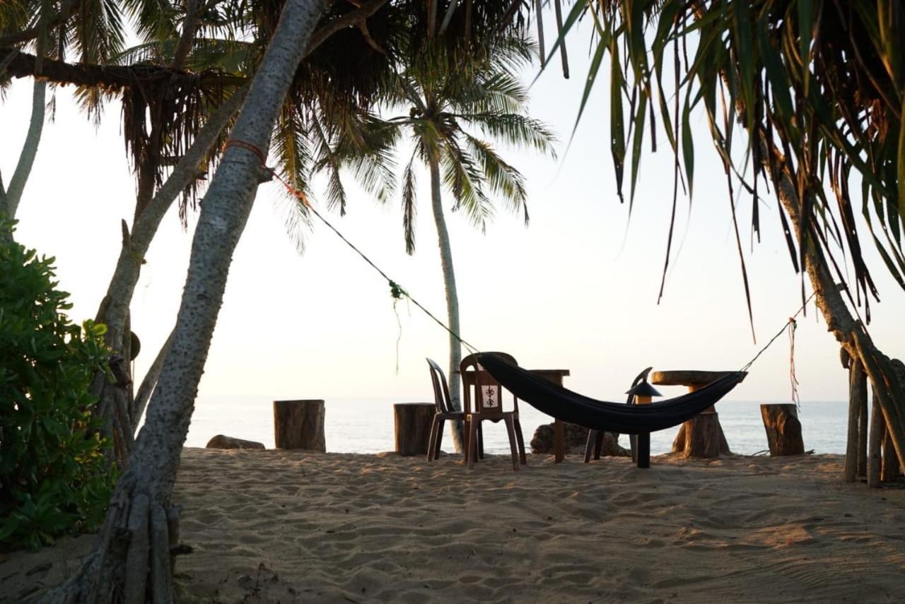 Aloha Beach Resort Tangalle Extérieur photo